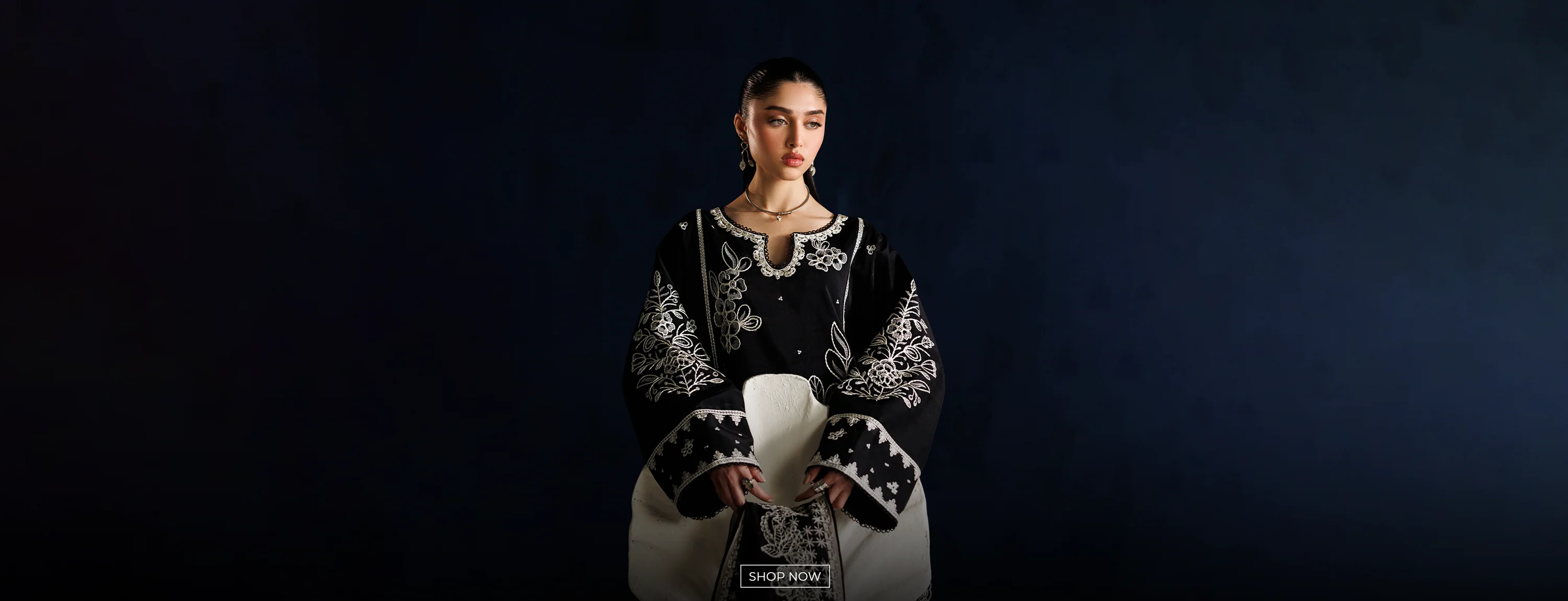 Timeless Elegance, Global Luxury Fashion